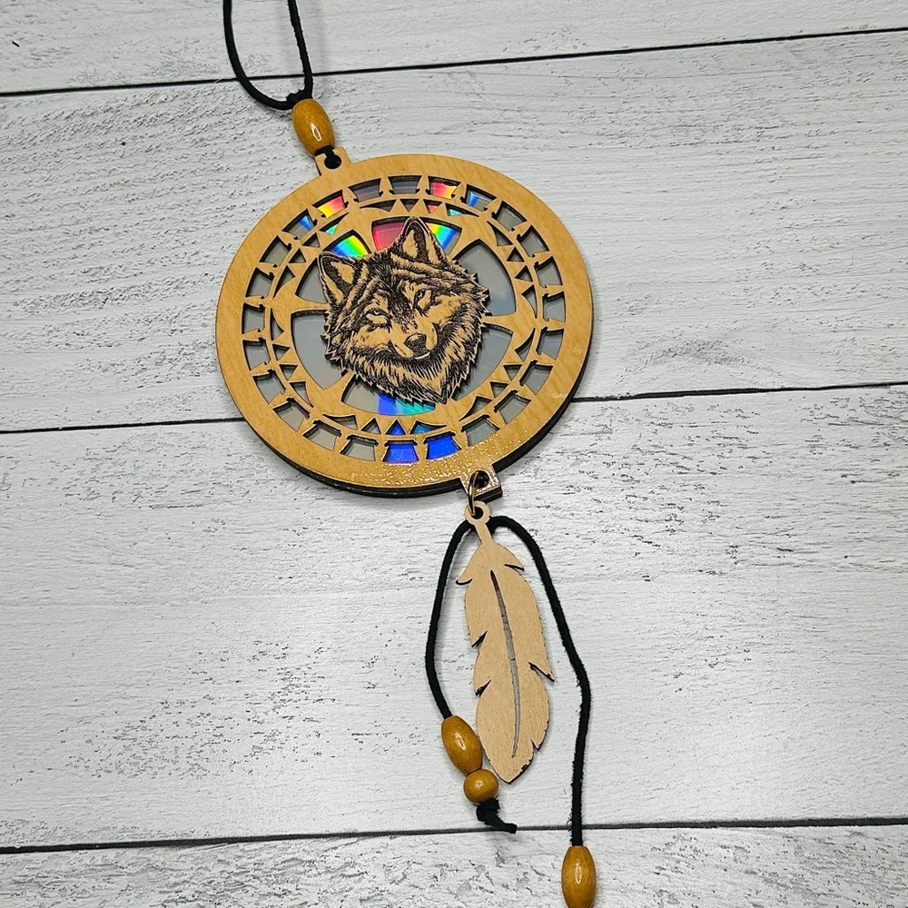 Wolf Design Wooden Dreamcatcher‎ Suncatcher